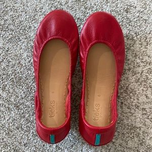 Tieks - True Love Red Limited Release. Size 8. Never worn.